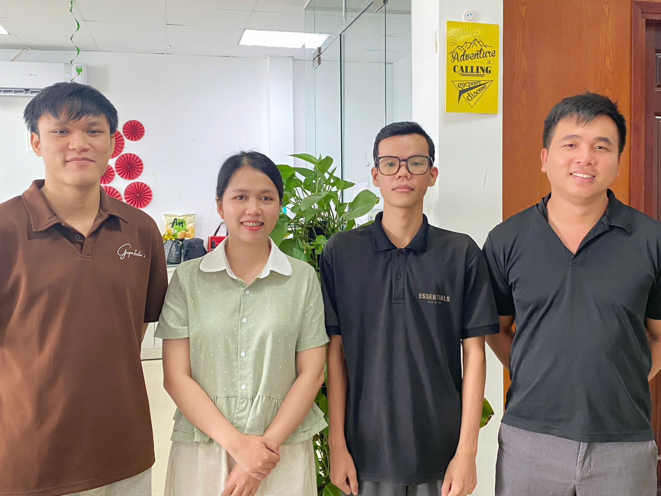 Ảnh Team Web